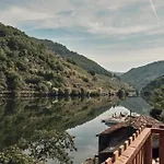 Nature Apartment Pincelo